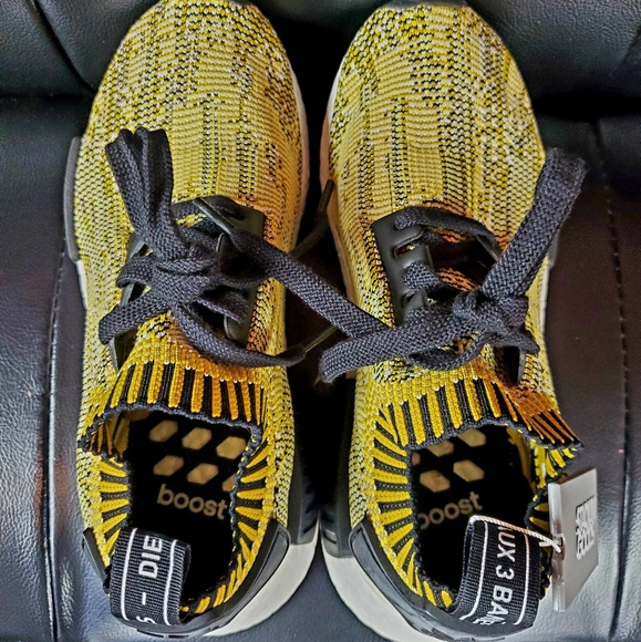 Adidas NMD RUNNER PK R1 S42131 RARE Yellow Camo!! Brand NIB🔥Sz5.5 - Picture 6 of 8